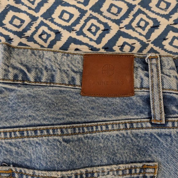 Anine Bing Cropped Straight Leg Jeans - Picture 6 of 9
